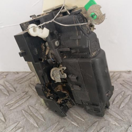 Serrure avant droit RENAULT MASTER 2