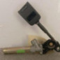 Attache ceinture avant gauche CITROEN SAXO