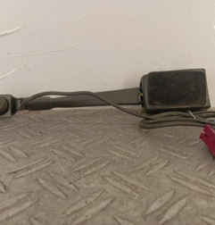 Attache ceinture avant gauche FORD C-MAX 2 Photo n°1