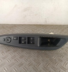 Interrupteur de leve vitre avant gauche KIA RIO 3 Photo n°1