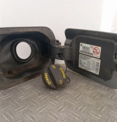 Trappe d'essence SEAT LEON 3