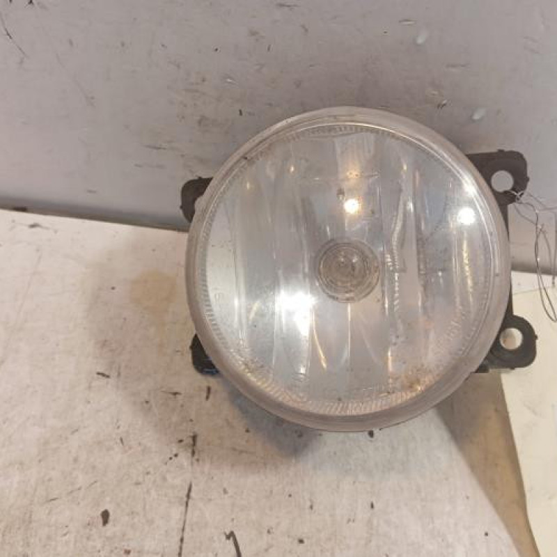 Anti brouillard droit (feux) PEUGEOT 5008 1