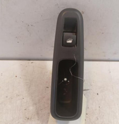 Interrupteur de leve vitre arriere droit PEUGEOT 5008 1 Photo n°1