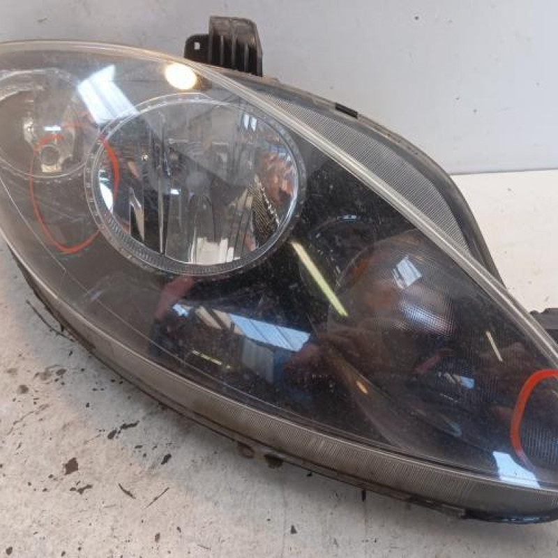 Optique avant principal droit (feux)(phare) SEAT ALTEA