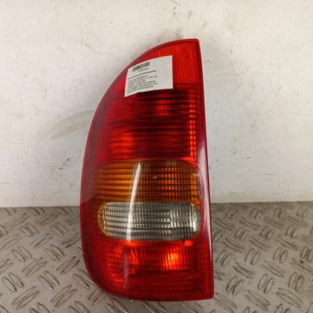 Feu arriere principal gauche (feux) OPEL CORSA B Photo n°1