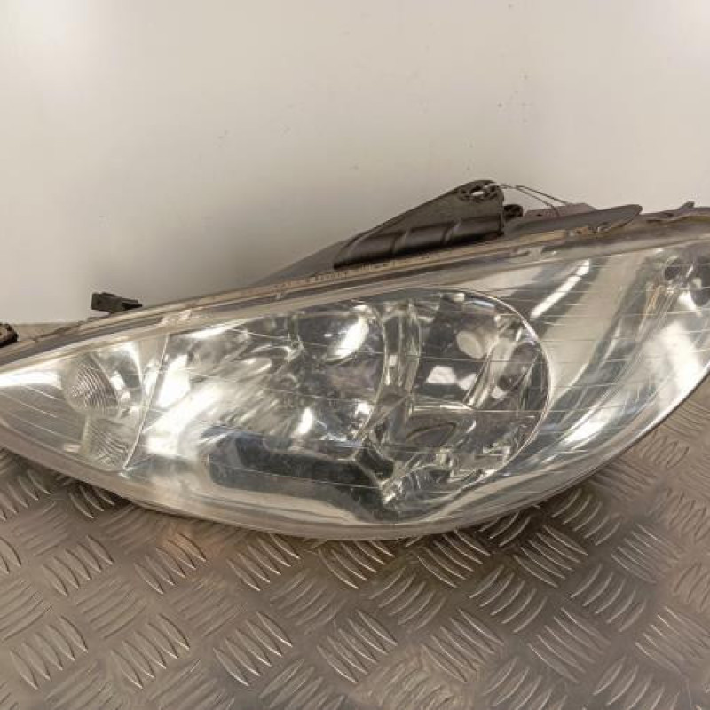 Optique avant principal gauche (feux)(phare) PEUGEOT 206