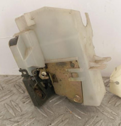 Serrure arriere droit RENAULT CLIO 2