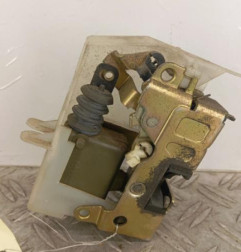 Serrure arriere droit RENAULT CLIO 2 Photo n°3