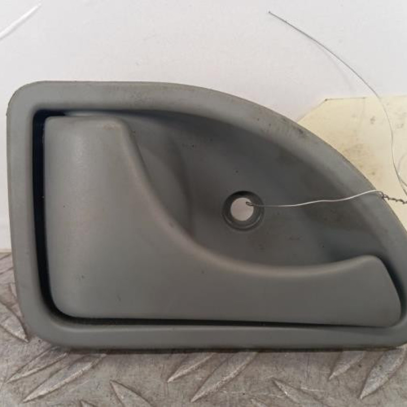 Poignee interieur avant gauche RENAULT TWINGO 1