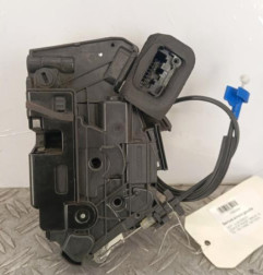 Serrure arriere gauche SEAT LEON 3