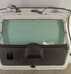 Malle/Hayon arriere RENAULT CLIO 2