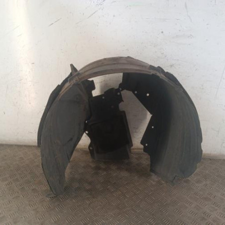 Pare boue avant droit NISSAN QASHQAI 1
