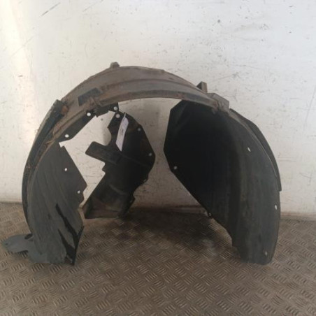 Pare boue avant gauche NISSAN QASHQAI 1