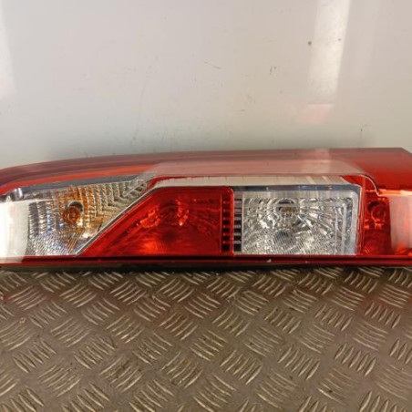 Feu arriere principal droit (feux) RENAULT MASTER 3 Photo n°1