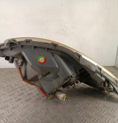 Optique avant principal droit (feux)(phare) TOYOTA YARIS VERSO