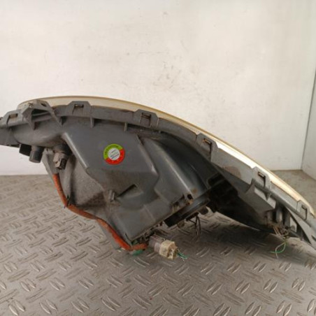 Optique avant principal droit (feux)(phare) TOYOTA YARIS VERSO