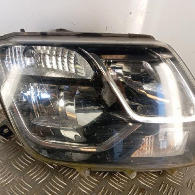 Optique avant principal droit (feux)(phare) DACIA DUSTER 1