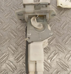 Serrure de hayon SUZUKI SWIFT 3