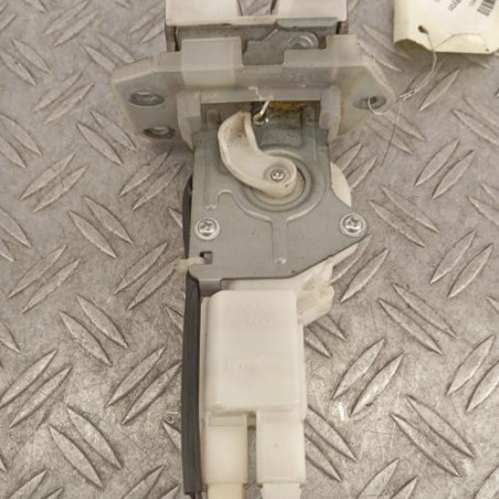Serrure de hayon SUZUKI SWIFT 3