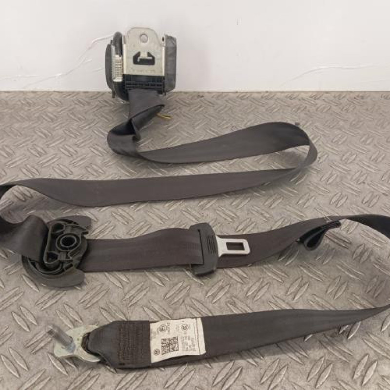 Ceinture avant droit VOLKSWAGEN GOLF 5 Ceinture avant droit VOLKSWAGEN GOLF 5