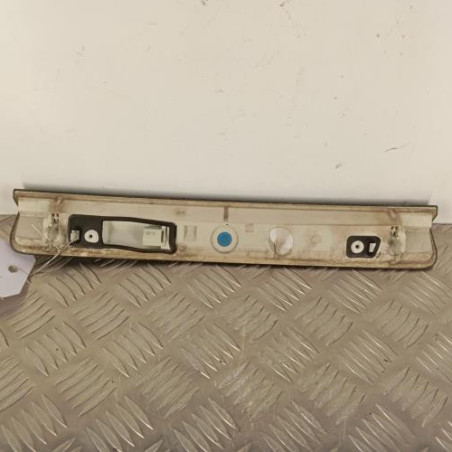 Feu arriere stop central RENAULT LAGUNA 3