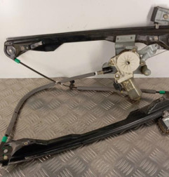 Leve vitre electrique avant gauche FORD FOCUS 1 Photo n°1