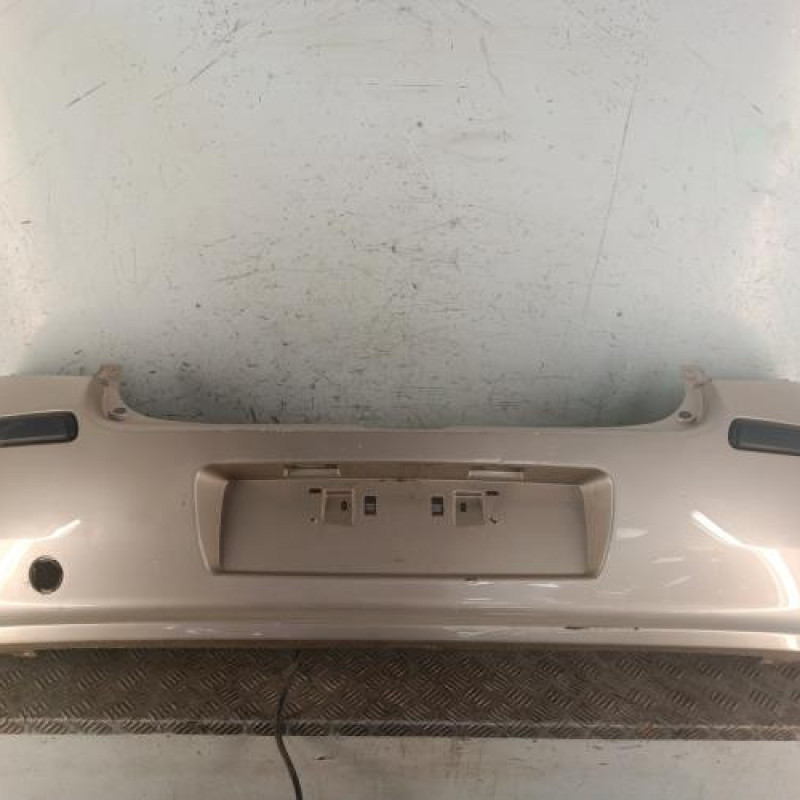 Pare choc arriere RENAULT CLIO 3