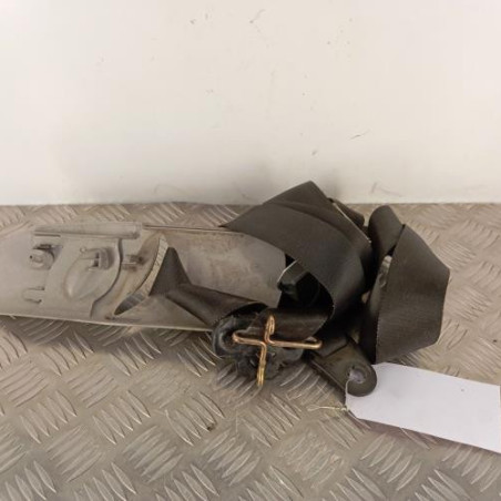 Attache ceinture avant gauche FORD FOCUS 1
