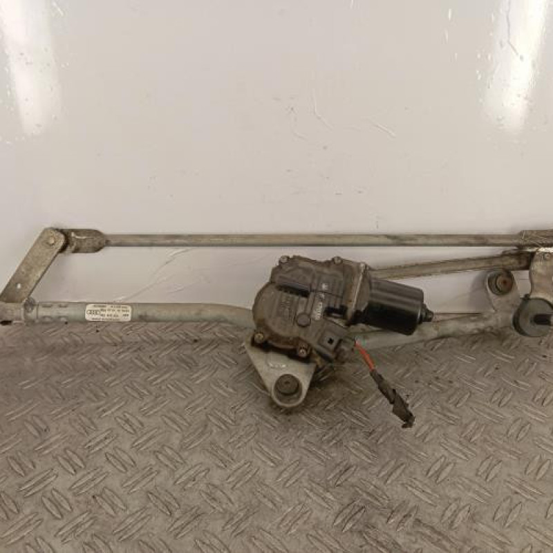 Moteur essuie glace avant AUDI TT 3