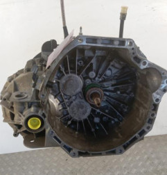 Boite de vitesses RENAULT TRAFIC 3 COURT Photo n°1