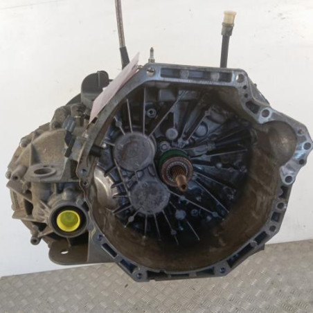 Boite de vitesses RENAULT TRAFIC 3 COURT Photo n°1