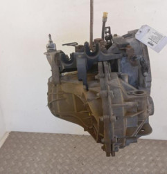 Boite de vitesses RENAULT TRAFIC 3 COURT Photo n°3