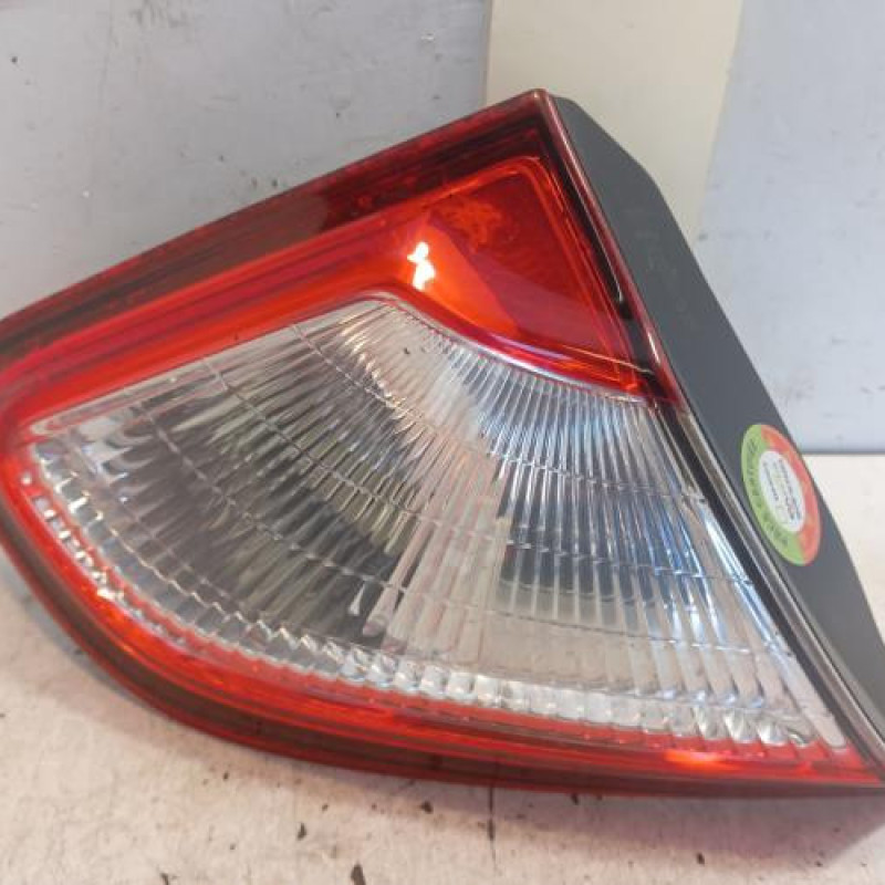 Feu arriere secondaire gauche (feux) NISSAN QASHQAI 1
