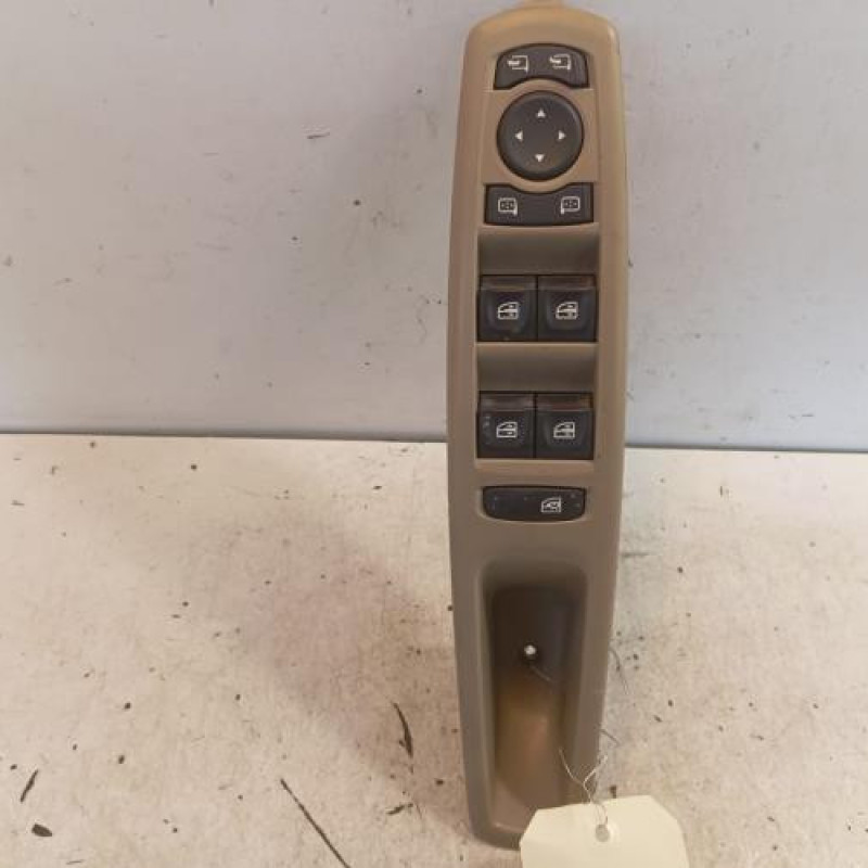 Interrupteur de leve vitre avant gauche RENAULT GRAND SCENIC 3