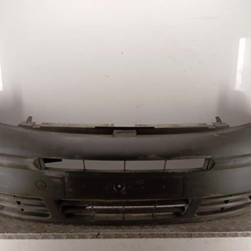 Pare choc avant RENAULT TRAFIC 2