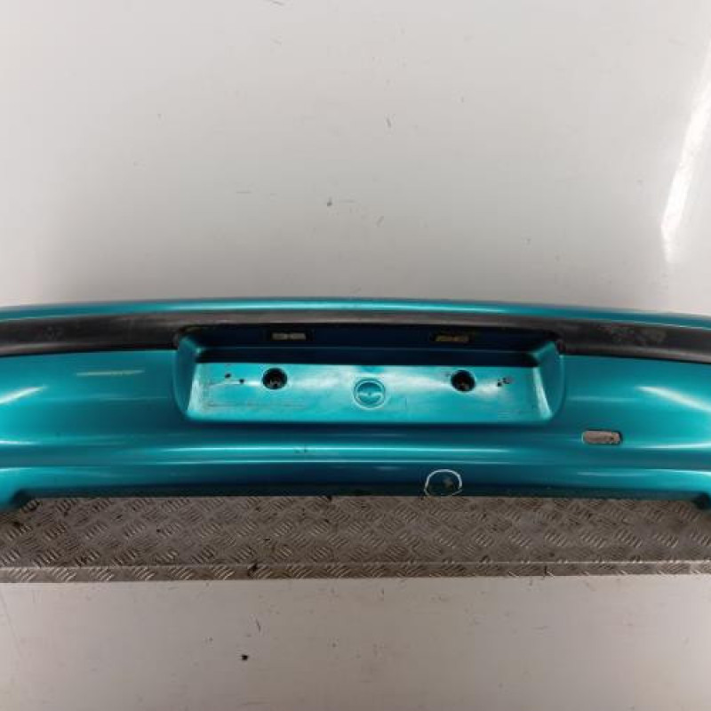 Pare choc arriere PEUGEOT 106