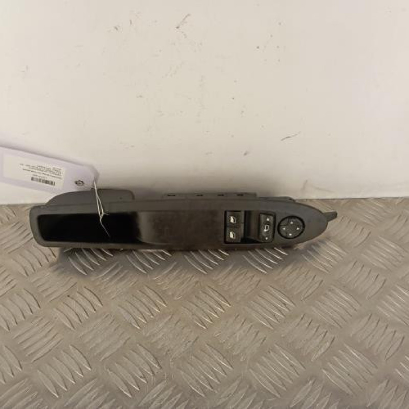 Interrupteur de leve vitre avant gauche CITROEN C4 2