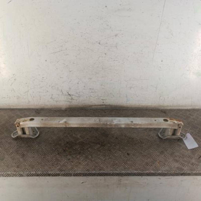 Renfort pare choc arriere (traverse) TOYOTA YARIS 2