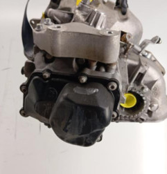 Boite de vitesses OPEL CORSA E Photo n°4