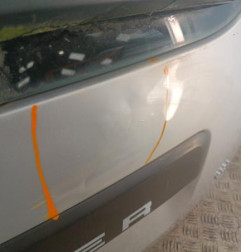 Malle/Hayon arriere DACIA DUSTER 1 Photo n°3