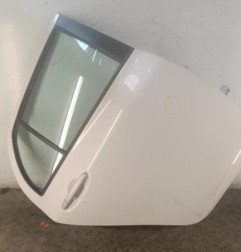 Porte arriere droit TOYOTA YARIS 2 Photo n°1