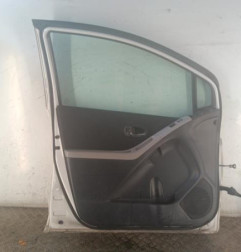 Porte avant gauche TOYOTA YARIS 2 Photo n°1