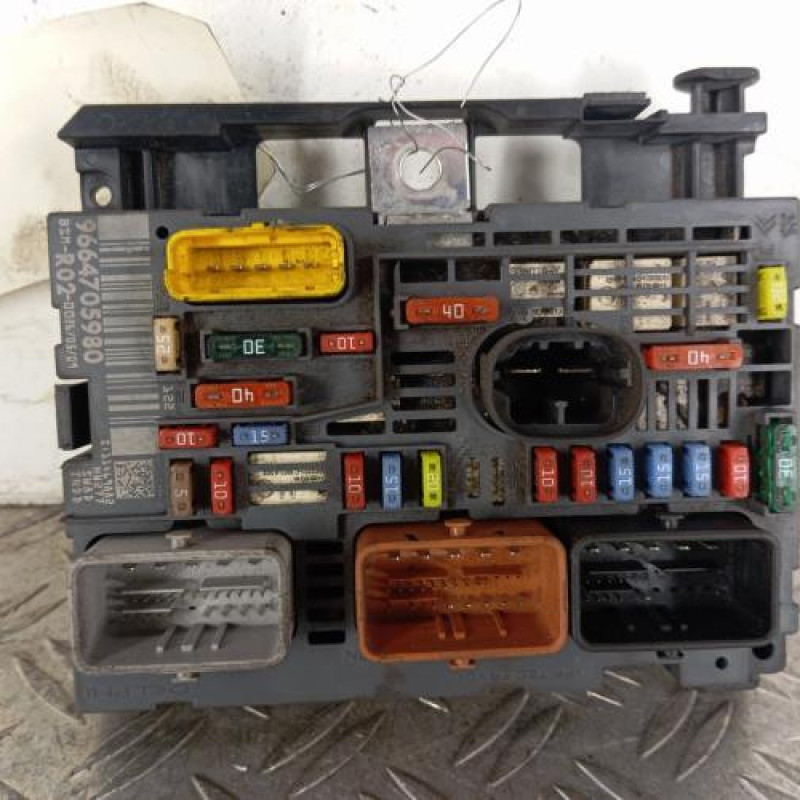 Boitier servitude moteur (BSM) CITROEN C4 GRAND PICASSO 1 Boitier servitude moteur (BSM) CITROEN C4 GRAND PICASSO 1