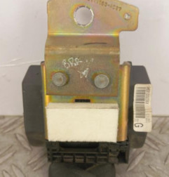 Ceinture avant gauche CITROEN SAXO Photo n°3