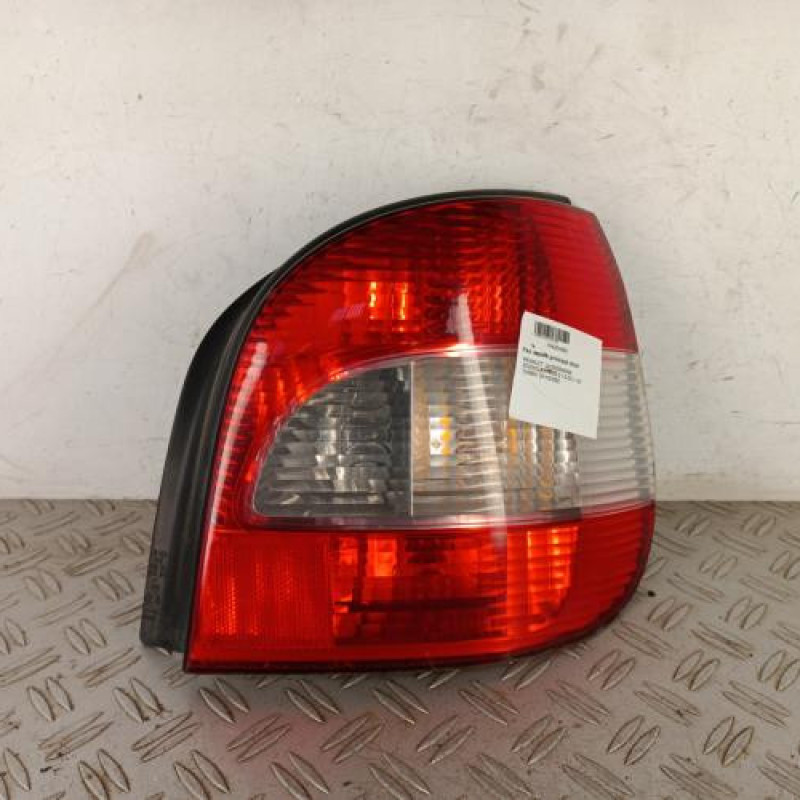 Feu arriere principal droit (feux) RENAULT SCENIC 1