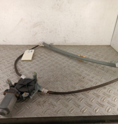 Leve vitre electrique avant gauche RENAULT SCENIC 1 Photo n°1
