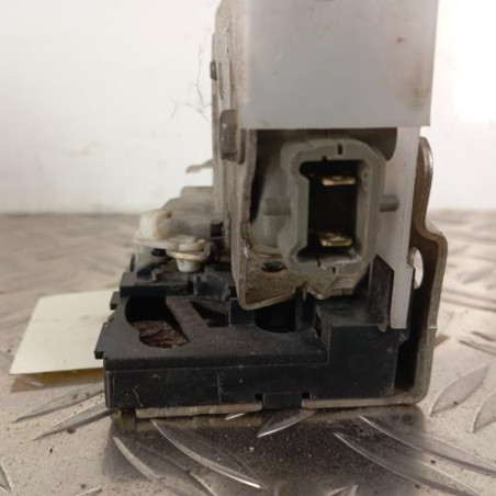 Serrure arriere droit RENAULT CLIO 2