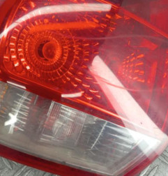 Feu arriere principal gauche (feux) VOLKSWAGEN GOLF 5 Photo n°4