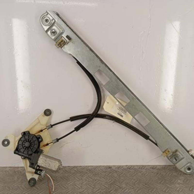 Leve vitre electrique avant gauche RENAULT MASTER 3