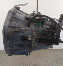 Boite de vitesses NISSAN NV400 Photo n°4
